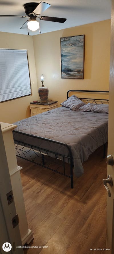 Great Room for rent  Main Photo