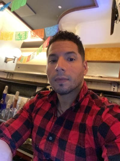 Room wanted in Harrison, NJ Main Photo