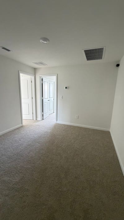 Room in quiet home. No parties or alcohol. Furnish Main Photo