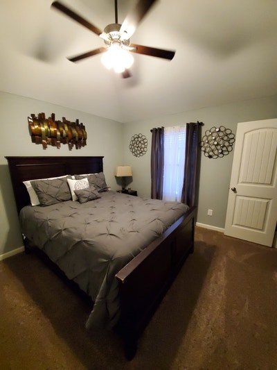 Quite Room in Union City  Main Photo