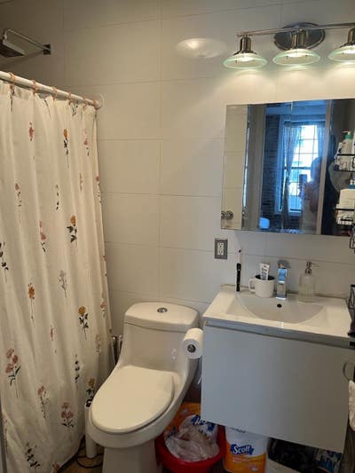 Room for Rent - Brooklyn Main Photo