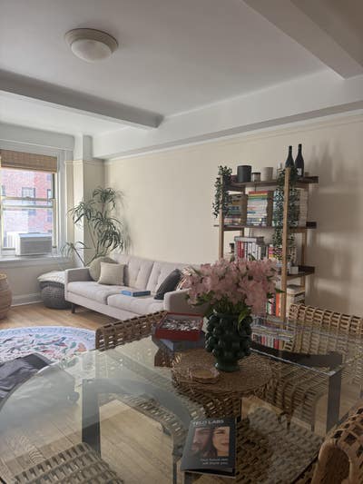 One Bed, 700+ sqft in Prime Greenwich Village Main Photo