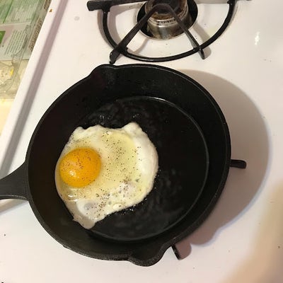 Student looking for a room in North Hollywood Main Photo