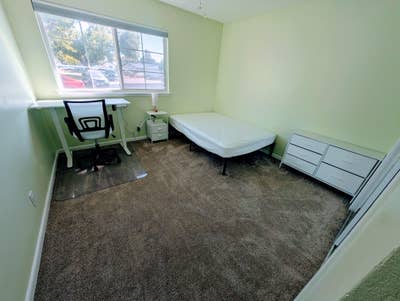 Furnished room UOP/Delta/Mall Stockton $800 Main Photo