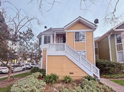 Furnished 1 BR Room Rental with Private Bath & Bon Main Photo