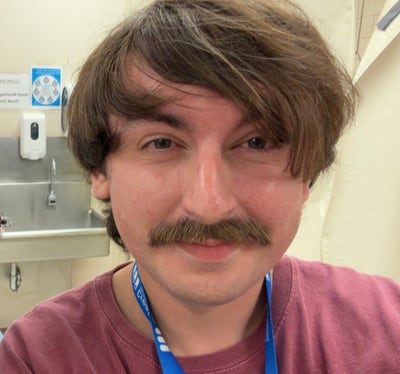 Room wanted in St. Petersburg, FL Main Photo