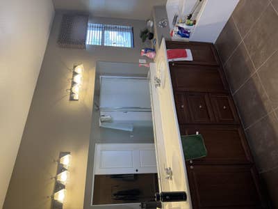 Master Bedroom with private bathroom and bathtub. Main Photo