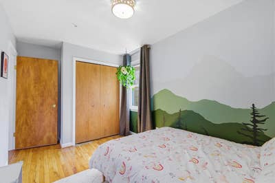 Room available in beautiful Clubview neighborhood  Main Photo