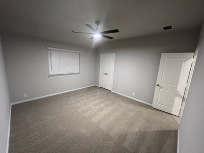 Private Room available May 1st (Utilities Inc) Main Photo