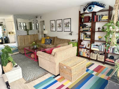 Large Room Available in Awesome Sherman Oaks Apt  Main Photo