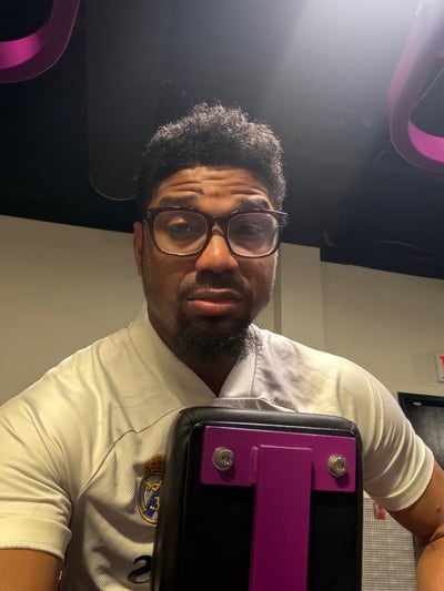 Room wanted in Bronx, NY Main Photo