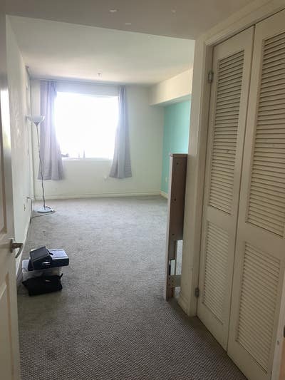 Large BR & bath in luxury bldg on Mother’s Beach Main Photo