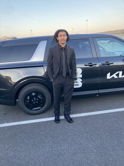 Male student needs West Hollywood room now Main Photo