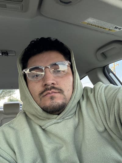 31 year old male looking for a room in LA now Main Photo