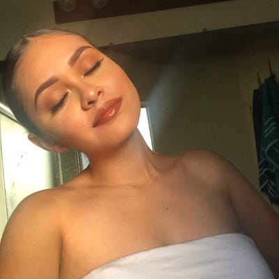 Female looking for a room in Fullerton now Main Photo