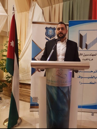 Room wanted in Denver, CO Main Photo