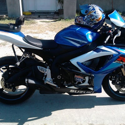 23 year old student needs Norwalk room now Main Photo