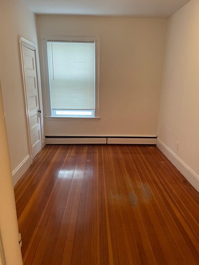 Room for rent 800USD monthly  Main Photo