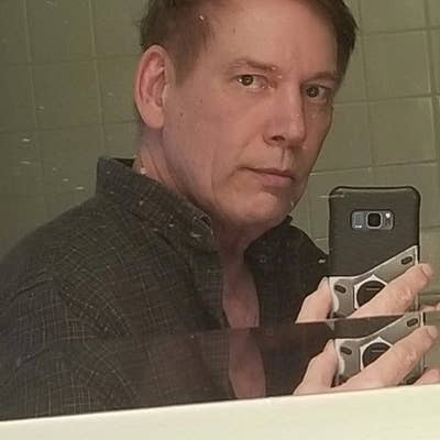 Room wanted in San Diego  Main Photo