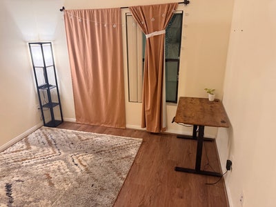Large room for rent Main Photo