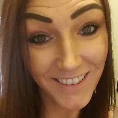 Down ass chick 😜 Main Photo