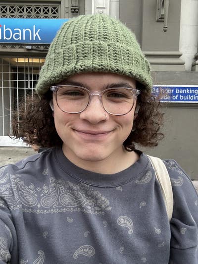 Room wanted in San Francisco Bay Area Main Photo