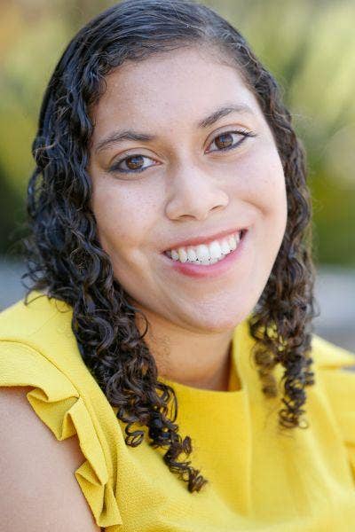 Responsible female looking for room in Burbank Main Photo