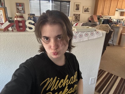 Room wanted in Phoenix, AZ Main Photo