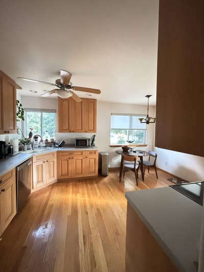 Furnished Room for Rent Main Photo