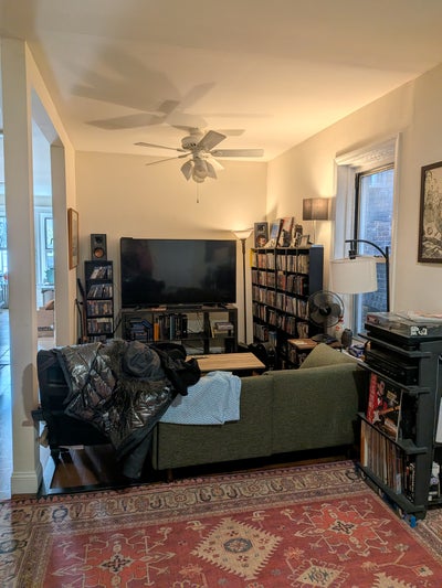 Beautiful Historic Downtown, JC 15 minutes to WTC. Main Photo