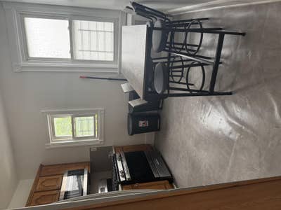  Rooms for rent close to the Staten Island Ferry Main Photo