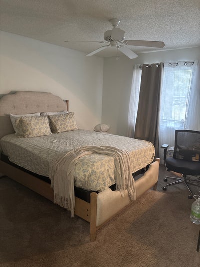 Roomy and Cozy Main Photo