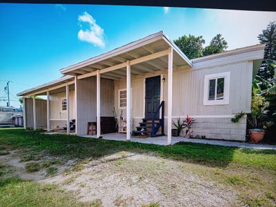 Studio for rent all utilities are included Main Photo