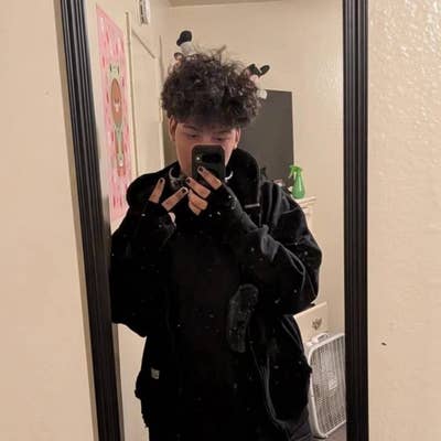 Student looking for a room in Los Angeles Main Photo