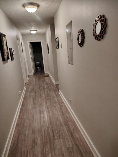 Females wanted but couples ok Main Photo