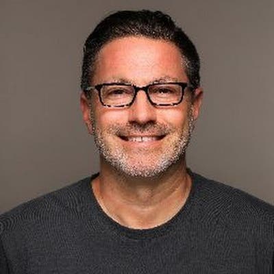 Need a room as I secure funding for my startup Main Photo