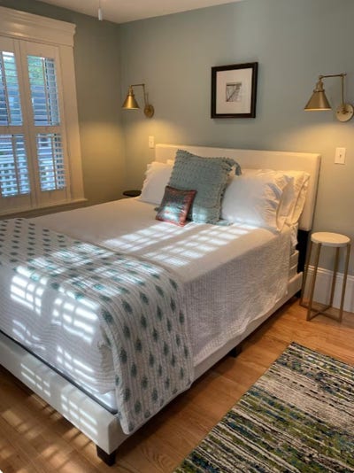 Private room with a private bathroom Main Photo