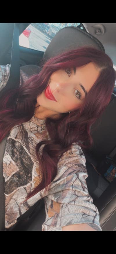 23 year old female looking for Long Beach room Main Photo