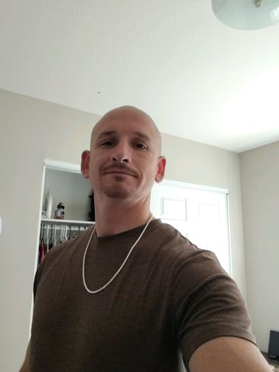 Just looking for a spot for up to 6 months  Main Photo