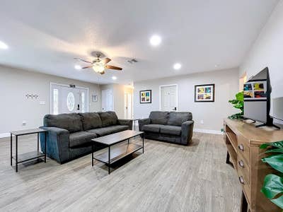 Affordable Furnished Room Near Lakeland Regional & Main Photo