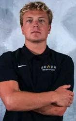 Student looking for Huntington Beach room now Main Photo