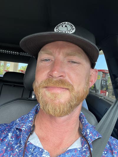 Professional caddie Main Photo