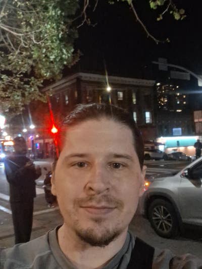 Room wanted in San Francisco Bay Area Main Photo