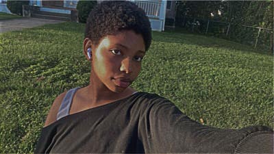 Professional Female seeks a small or large room Main Photo