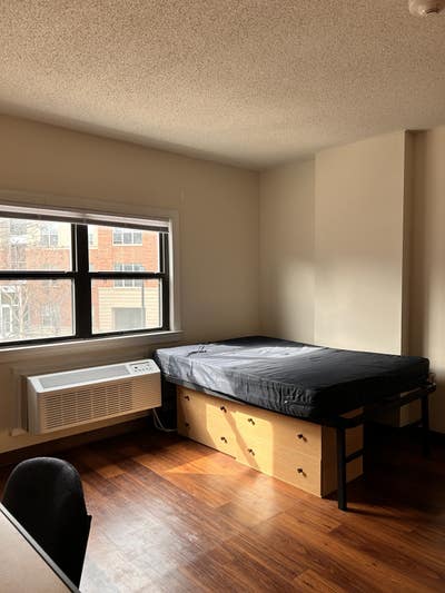Immediate Move-in Studio Apt + $1500 Incentive  Main Photo