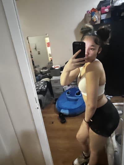 Room wanted in Bronx, NY Main Photo