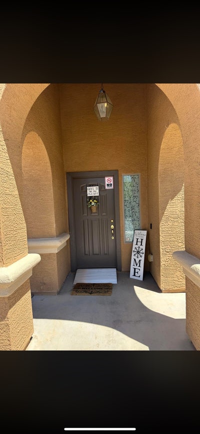 Private and Shared Rooms available  Main Photo