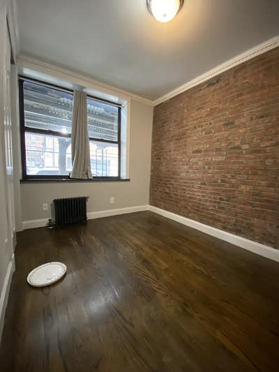#947 Upper East Side Pet-Friendly 4BR with Outdoor Main Photo