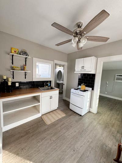 Eastside Black & White Bungalo Main Photo