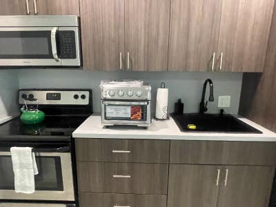 Utilities Included Br Bth $1950.00 Buena Vistamiam Main Photo